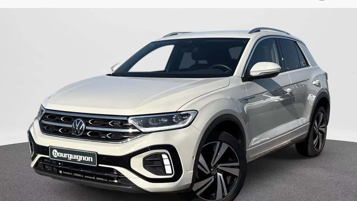 Volkswagen T-Roc (2024) — foto 1