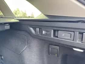 Volkswagen Passat thumbnail 14