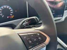 Volkswagen Passat thumbnail 18