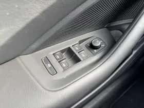 Volkswagen Passat thumbnail 26