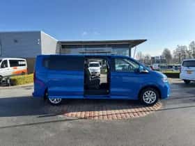 Volkswagen E-Transporter Caravelle thumbnail 11