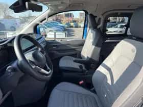 Volkswagen E-Transporter Caravelle thumbnail 7