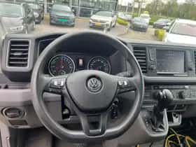 Volkswagen Crafter (2021) thumbnail 2