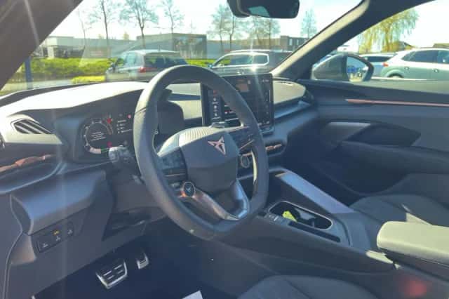 CUPRA Terramar (2026) thumbnail 5