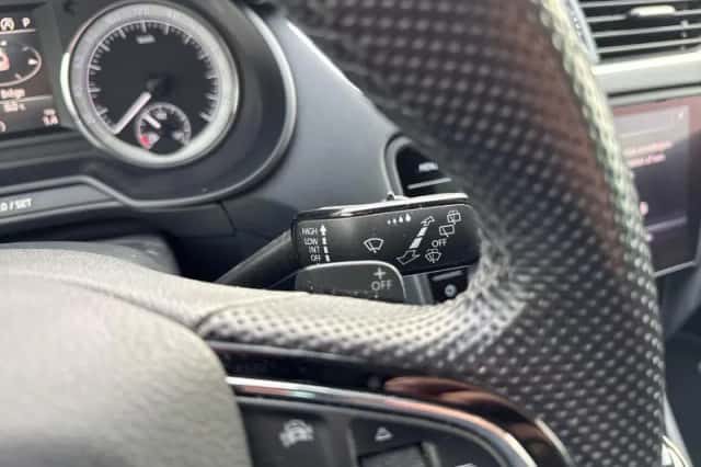 Škoda Octavia (2019) thumbnail 13