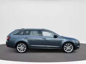 Škoda Octavia thumbnail 4