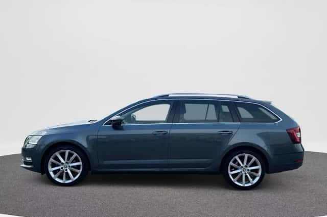 Škoda Octavia (2019) thumbnail 5