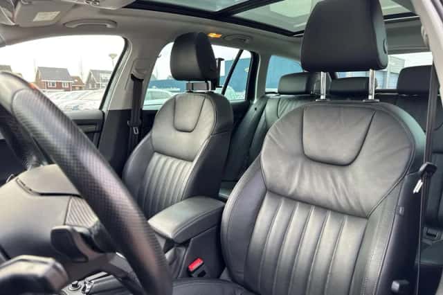 Škoda Octavia (2019) thumbnail 8