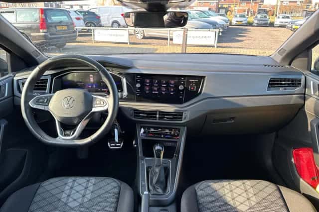 Volkswagen Polo (2025) thumbnail 6