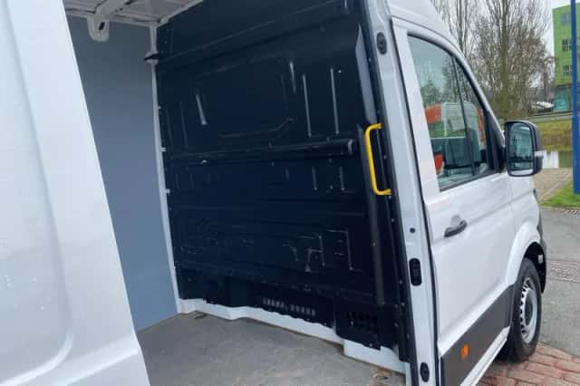 Volkswagen Crafter (2024) thumbnail 11