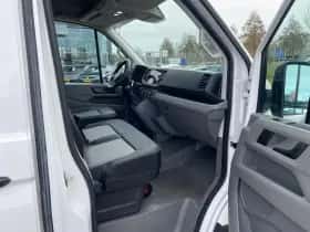 Volkswagen Crafter (2024) thumbnail 5