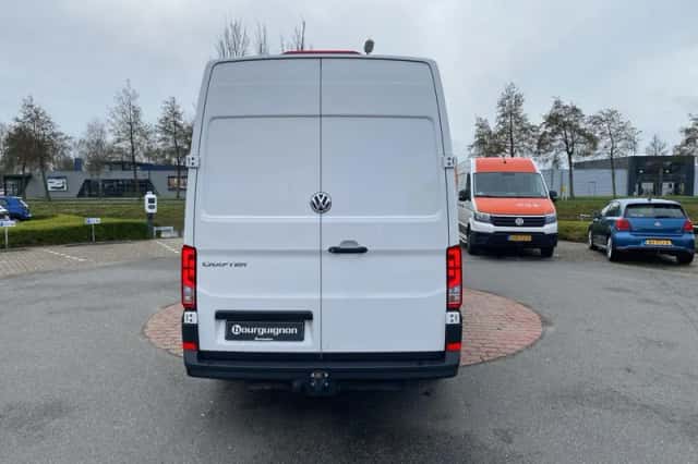 Volkswagen Crafter (2024) thumbnail 9