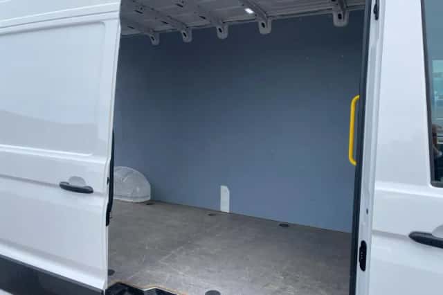 Volkswagen Crafter (2024) thumbnail 10
