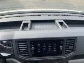 Volkswagen Crafter (2024) thumbnail 17