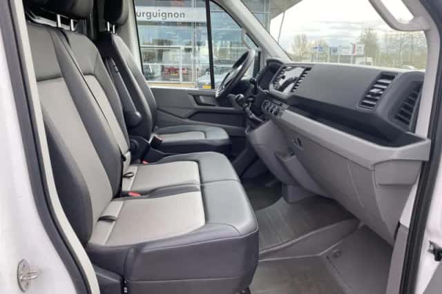 Volkswagen Crafter (2024) thumbnail 7