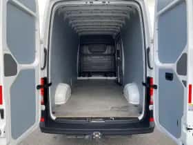 Volkswagen Crafter (2024) thumbnail 13