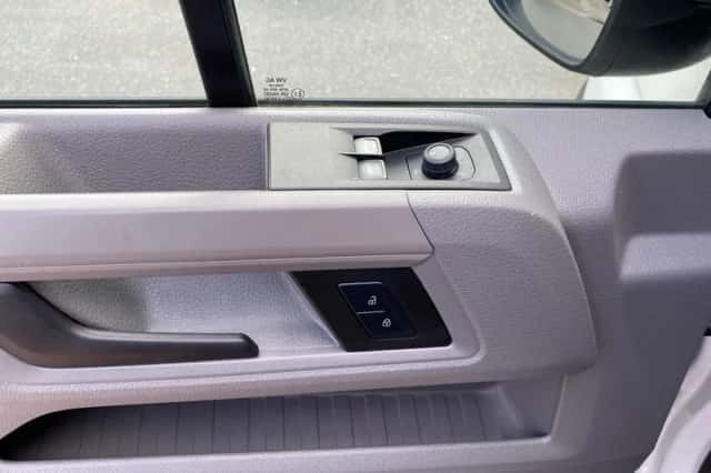 Volkswagen Crafter (2024) thumbnail 8