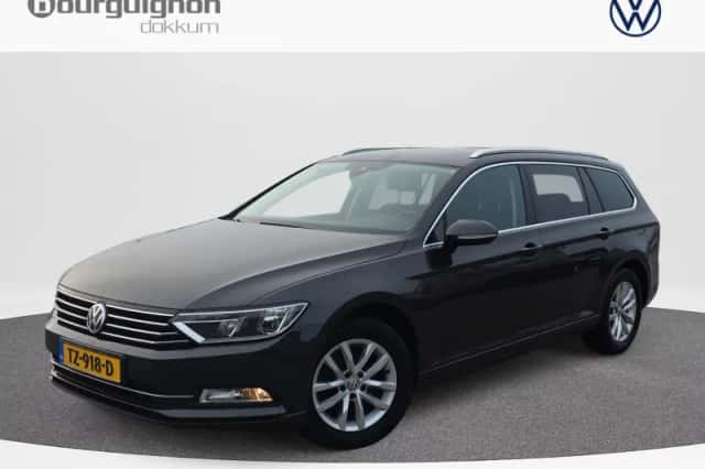 Volkswagen Passat (2018) thumbnail 1