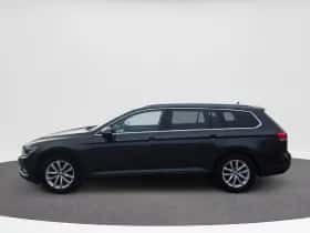 Volkswagen Passat thumbnail 2