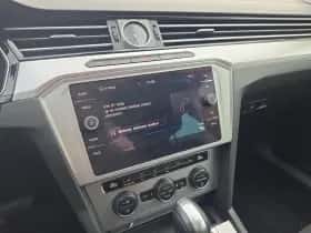 Volkswagen Passat (2018) thumbnail 13