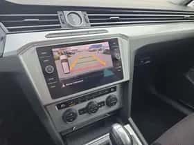 Volkswagen Passat (2018) thumbnail 6
