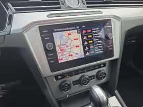 Volkswagen Passat (2018) thumbnail 7