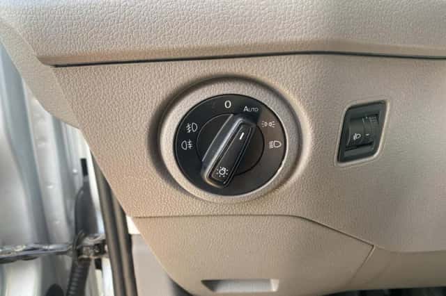 Volkswagen Crafter (2017) thumbnail 18
