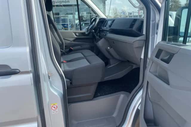 Volkswagen Crafter (2017) thumbnail 5