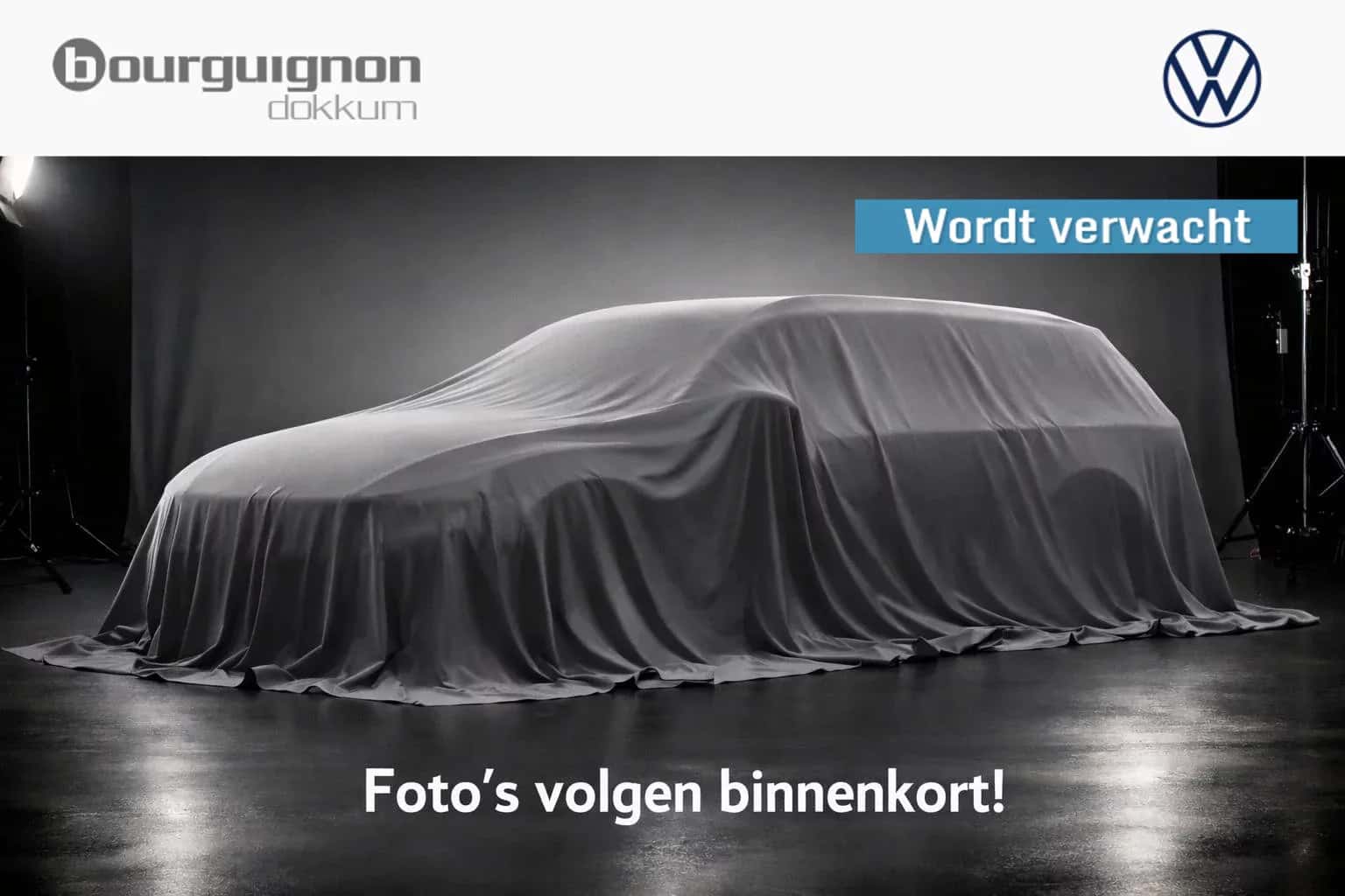 Volkswagen Passat (2022) — foto 1