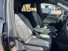 Volkswagen T-Roc (2025) thumbnail 21
