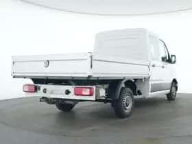 Volkswagen Crafter (2024) thumbnail 2