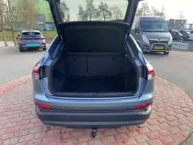 Audi Q4 (2024) thumbnail 13