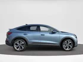 Audi Q4 (2024) thumbnail 16