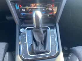 Volkswagen Passat thumbnail 13