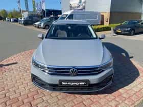 Volkswagen Passat thumbnail 23