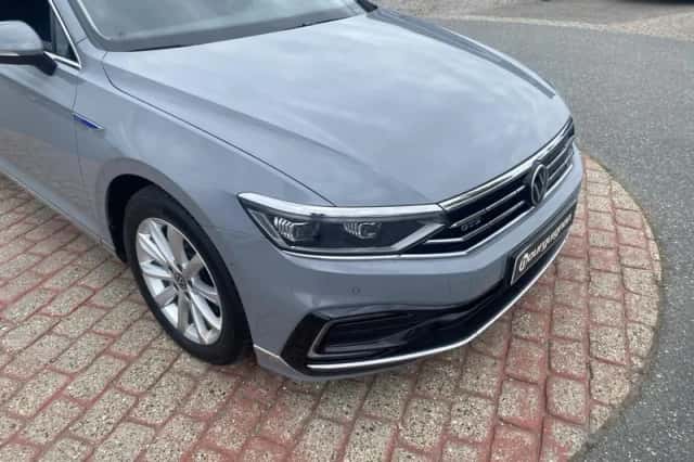 Volkswagen Passat (2022) thumbnail 11
