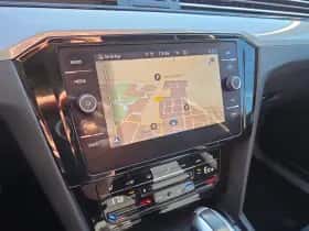Volkswagen Passat (2021) thumbnail 12