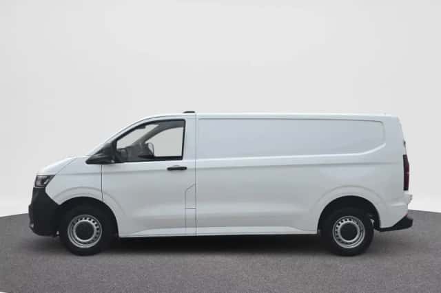 Volkswagen Transporter (2025) thumbnail 3