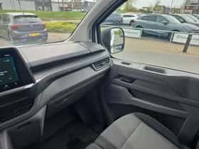 Volkswagen Transporter (2025) thumbnail 8