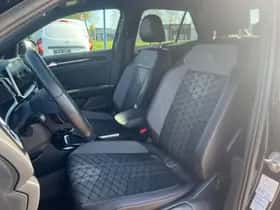 Volkswagen T-Roc (2025) thumbnail 2