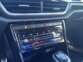 Volkswagen T-Roc (2025) thumbnail 21