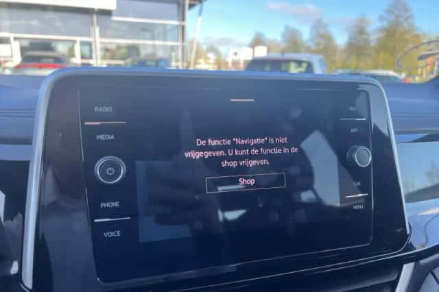 Volkswagen T-Roc (2025) thumbnail 27