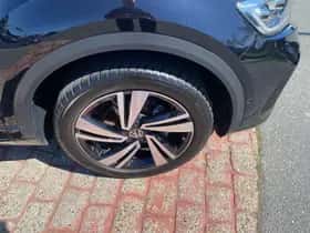 Volkswagen T-Roc (2025) thumbnail 12