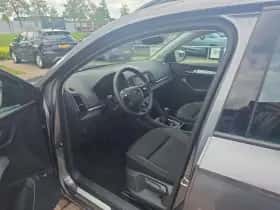 Škoda Karoq (2023) thumbnail 2