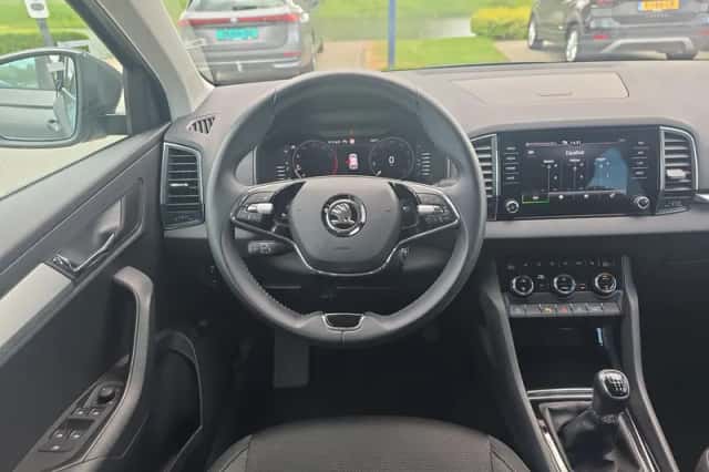 Škoda Karoq (2023) thumbnail 7