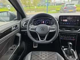 Volkswagen T-Roc thumbnail 3