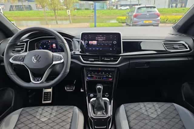 Volkswagen T-Roc (2025) thumbnail 6