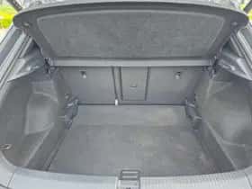 Volkswagen T-Roc thumbnail 9