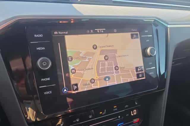 Volkswagen Passat (2022) thumbnail 19