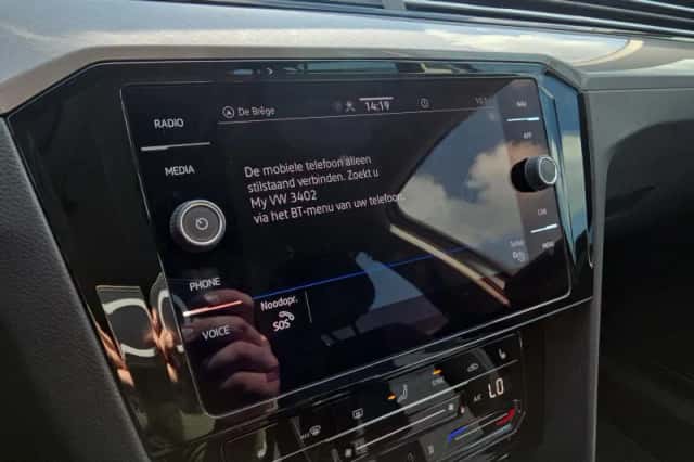 Volkswagen Passat (2022) thumbnail 15